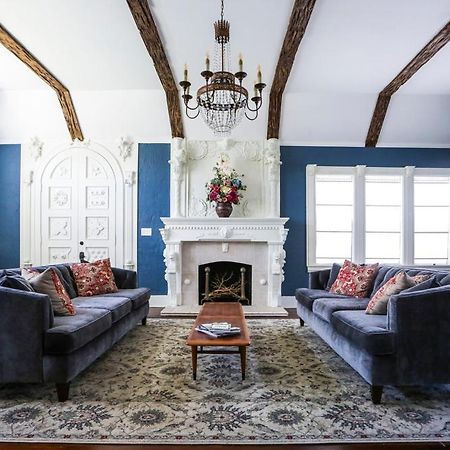 The Kenwood Gables Bed & Breakfast Сейнт Питърсбърг Екстериор снимка